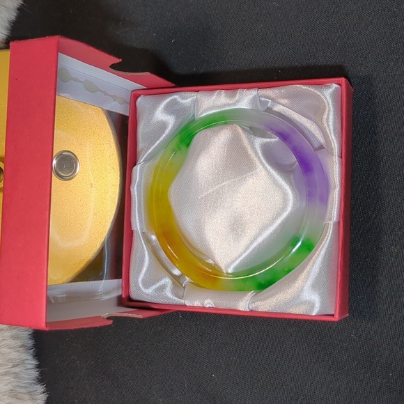 Multicolor Jade Style Bangle Bracelet Green Purple Yellow Gift Box - Picture 4 of 4